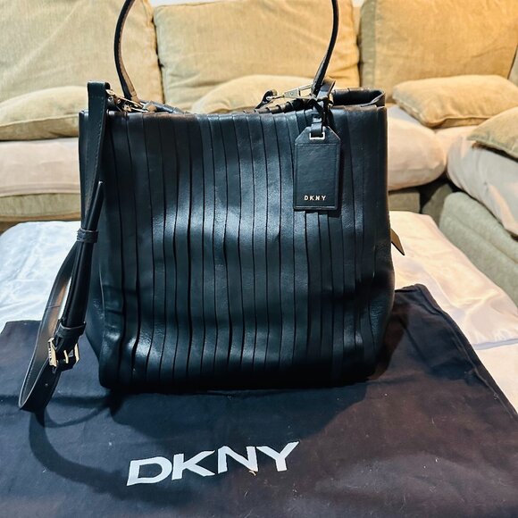 Brand New DKNY Luxury Black Leather Pleated Bucket Bag (NWOT)